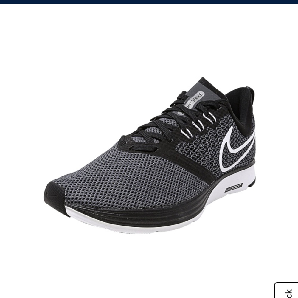 NIKE zoom strike women’s sneakers black 6.5